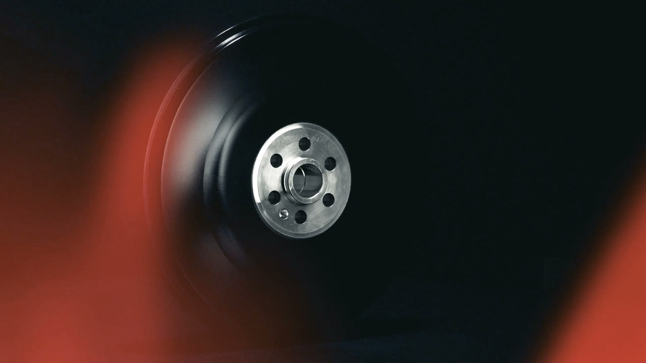 Video corporate AGLA con aperture in 3D animato